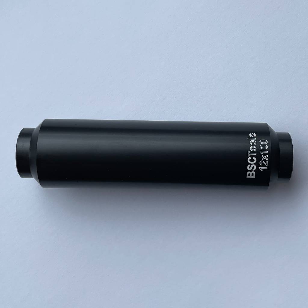 Thule OutRide 561 Thru Axle Adapter 12 x 100 Bicycle Service Centre